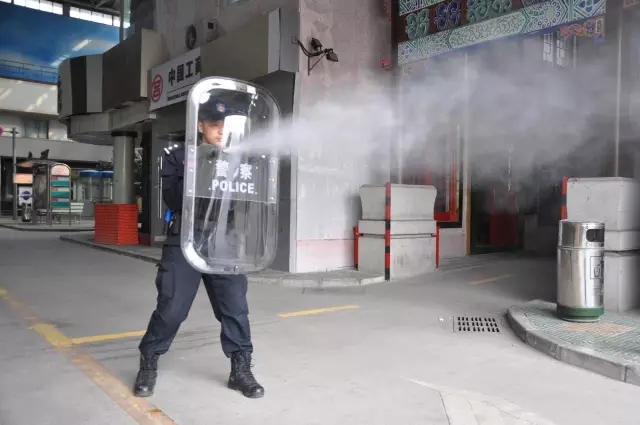 法式催淚防暴盾牌的起源與發(fā)展！